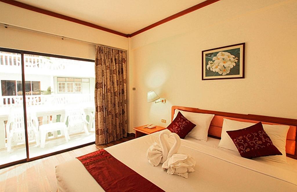 Paisiri Hotel Cha-Am Buitenkant foto